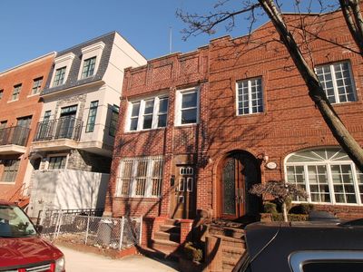 1675 42nd St, Brooklyn, NY, 11204