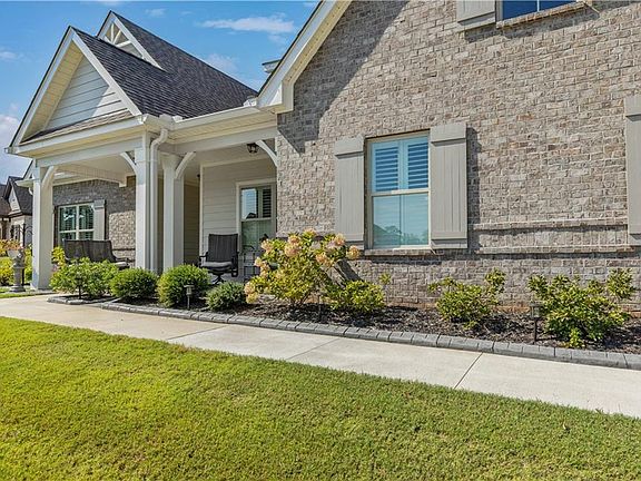 2nd image of 2095 Brock Dr
