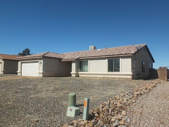 2nd image of 3011 Sierra Bermeja Dr
