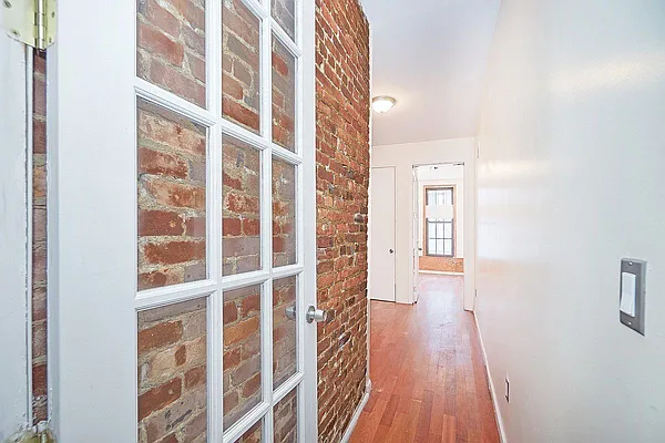 Rented by Urban Pads | media 40