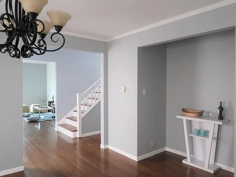 36 Westdale Ave — Photo 2