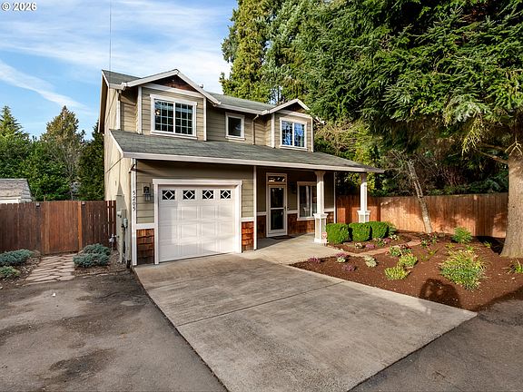 5th image of 5205 NE Simpson St