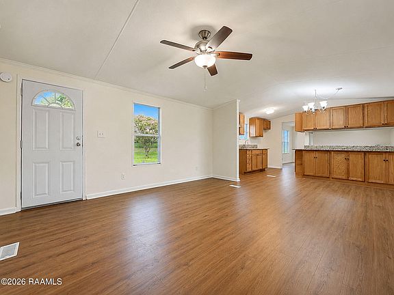 3rd image of 2619 Grand Prairie Rd