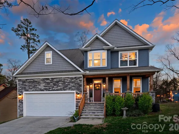 306 Breezewood Dr, Charlotte, NC 28262