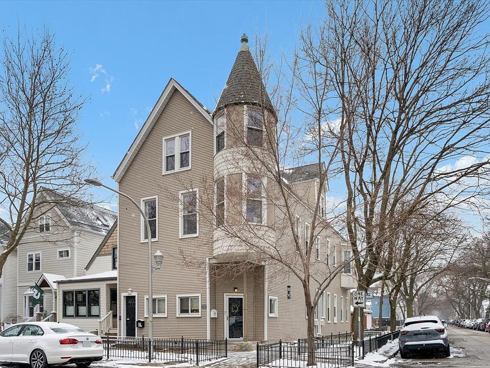 1st image of 3058 N Hoyne Ave Unit 2F