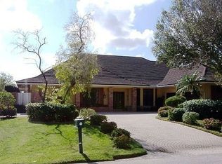 5 Berwick Rd, Palm Beach Gardens, FL 33418