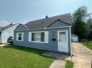 17380 Lincoln Ave, Eastpointe, MI 48021
