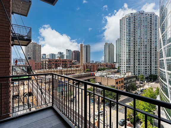 3rd image of 165 N Canal St APT 809