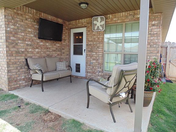 5th image of 6012 Wagner Dr
