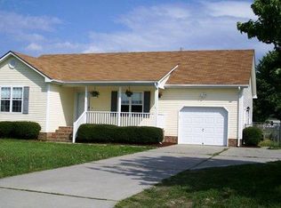 206 Rhonda Rd, Elizabeth City, NC 27909