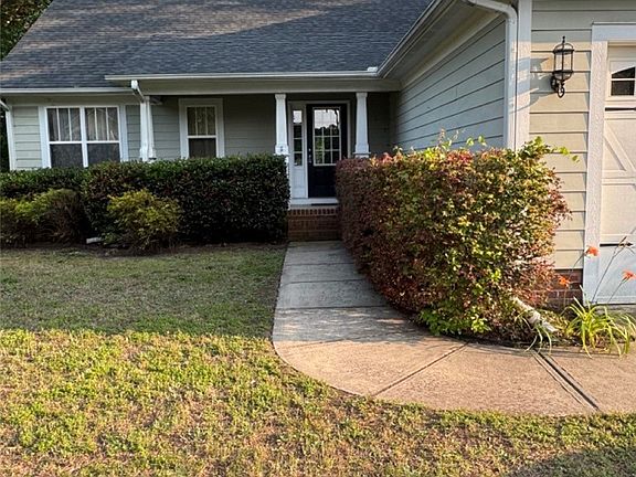 2nd image of 419 Orchard Falls Dr