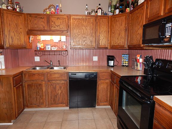 Tons of cabinet space