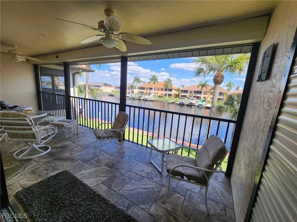 4515 Country Club Blvd APT 204, Cape Coral, FL 33904
