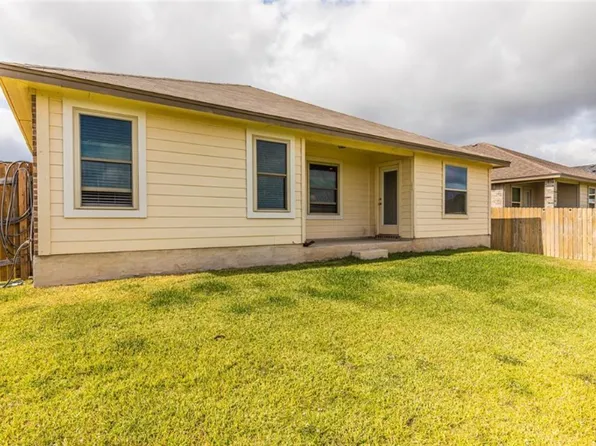 3004 Skinner Dr, Lorena, TX 76655