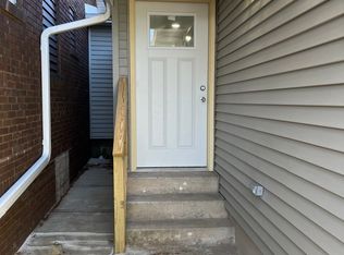 956 N 5th Ave #2, Kankakee, IL 60901