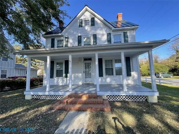 211 Taylor Ave, Urbanna, VA 23175