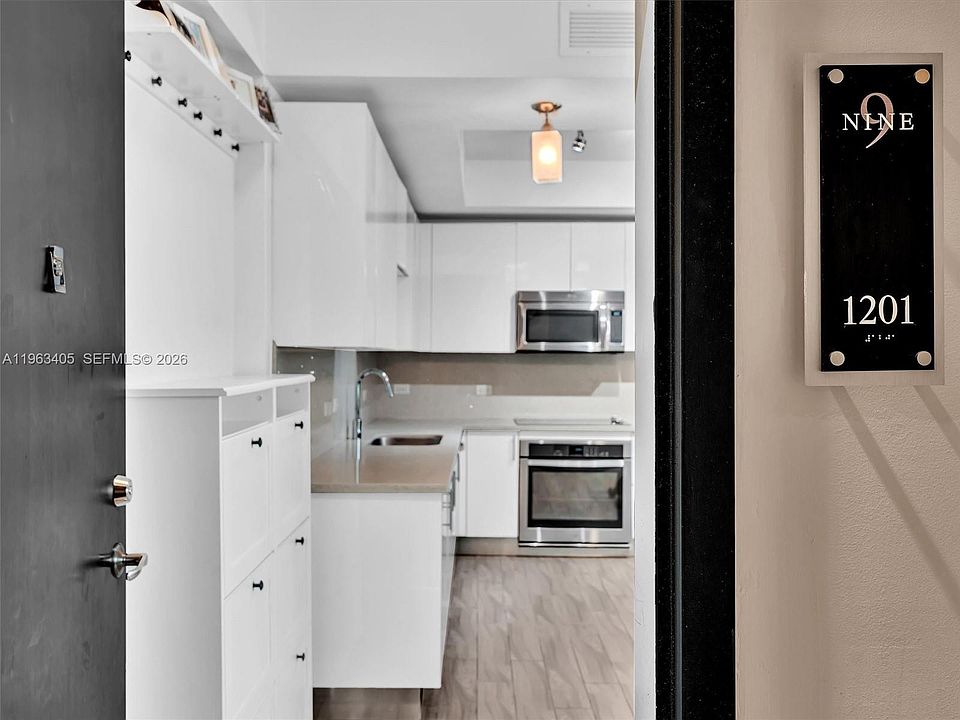 1st image of 999 SW 1st Ave APT 1201