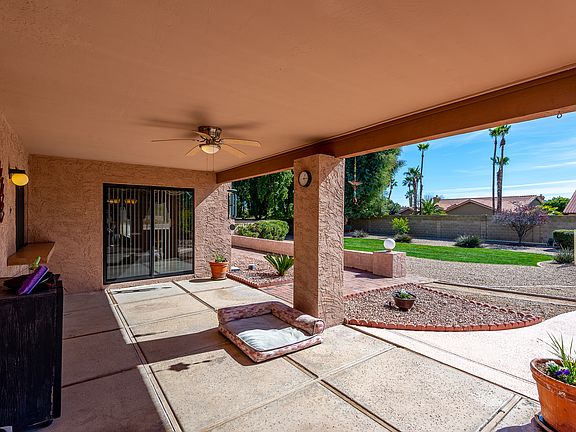 4th image of 4829 E Altadena Ave