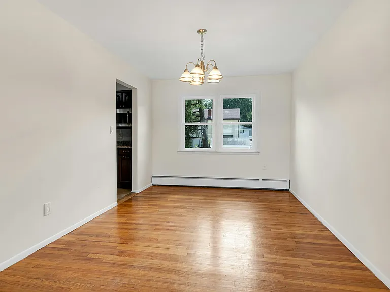 2726 Alice Ter — Photo 23