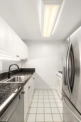 Sold by Compass | media 7