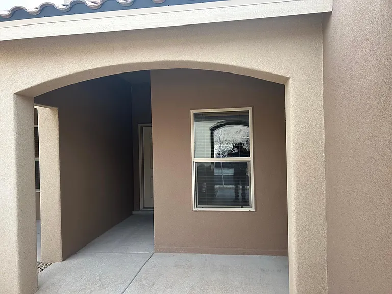 4354 Malaga St — Photo 4