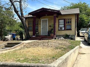 2614 E Commerce St, San Antonio, TX 78203