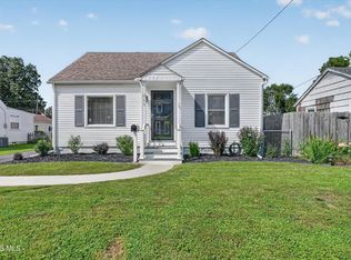 311 Clinton St, Maumee, OH 43537