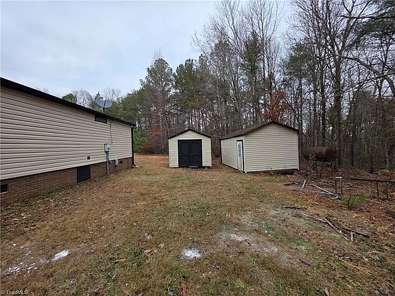 4th image of 507 Liberty Ln