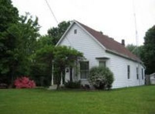 7733 Yankeetown Rd, Newburgh, IN 47630