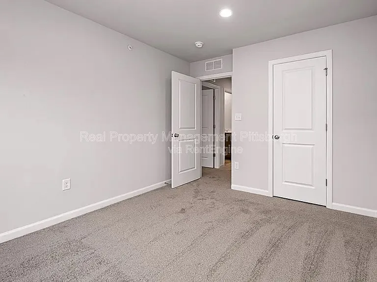 3101 Tulane Way — Photo 20