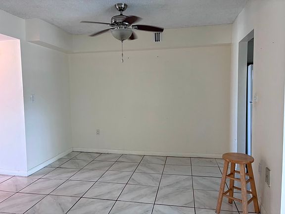 3rd image of 7620 Carlyle Ave APT 504