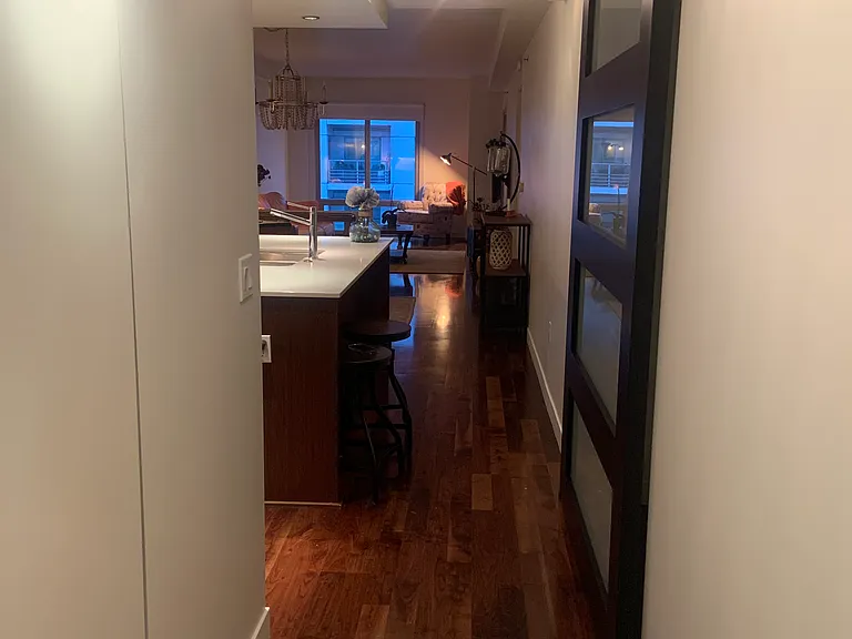1260 NW Naito Pkwy #305 — Photo 3