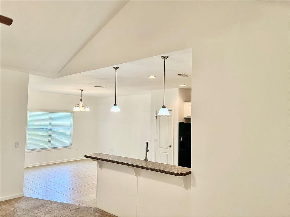 18165 Memphis Way Robertsdale, AL, 36567 Apartments for Rent Zillow