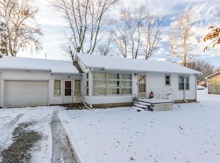 10 Mulberry St, Bosworth, MO 64643