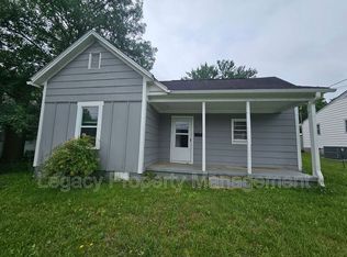 1111 N Mebane St, Burlington, NC 27217