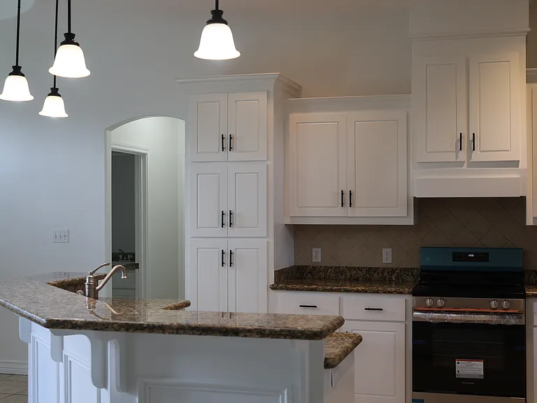 904 Shawnee Bend Rd — Photo 5