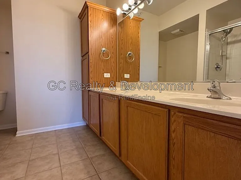 515 Main St #401 — Photo 16