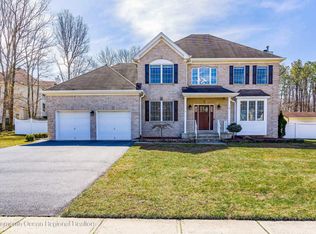 2 Springbrook Dr, Jackson, NJ 08527