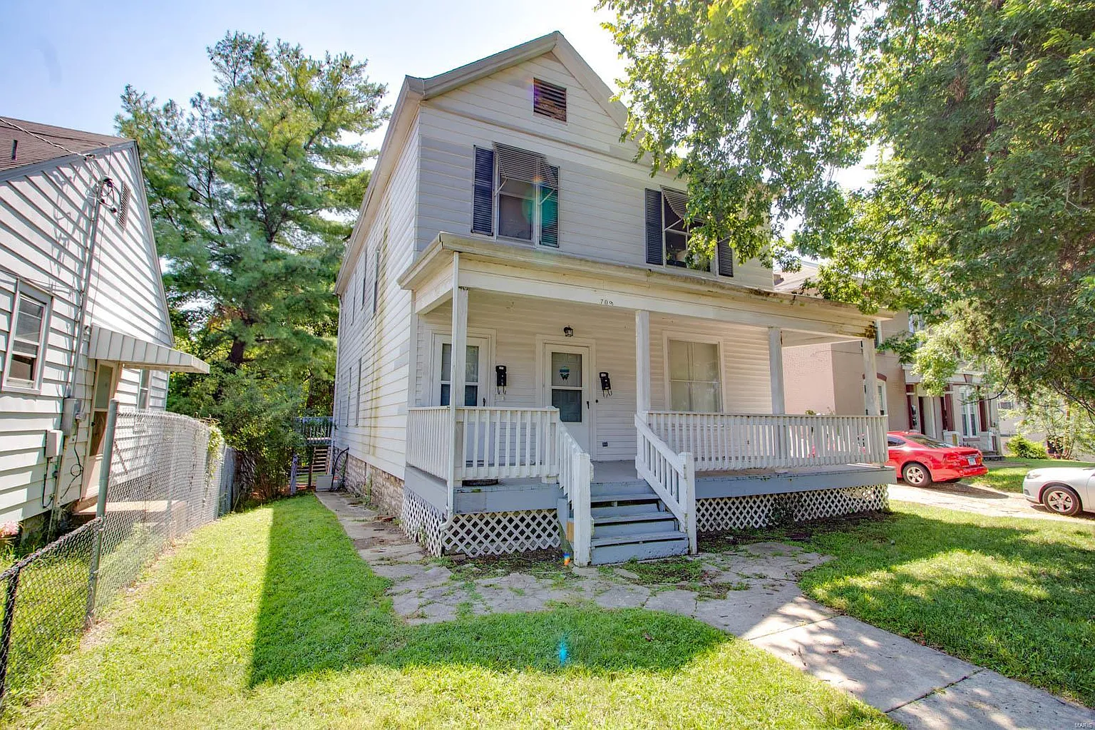709 Washington Ave photo 1