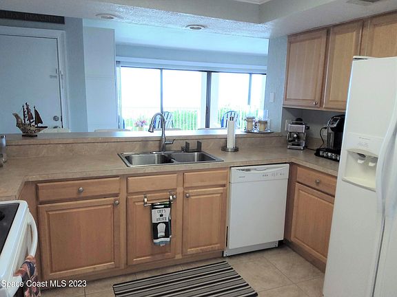 5th image of 2005 Atlantic St APT 416