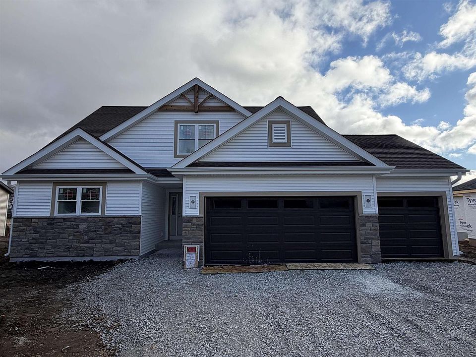 1st image of 5821 Bridle Way