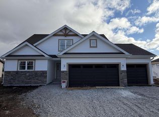 5821 Bridle Way, Madison, WI 53718