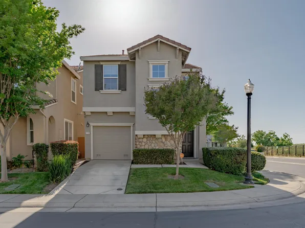 2530 Gooseberry Cir, West Sacramento, CA 95691
