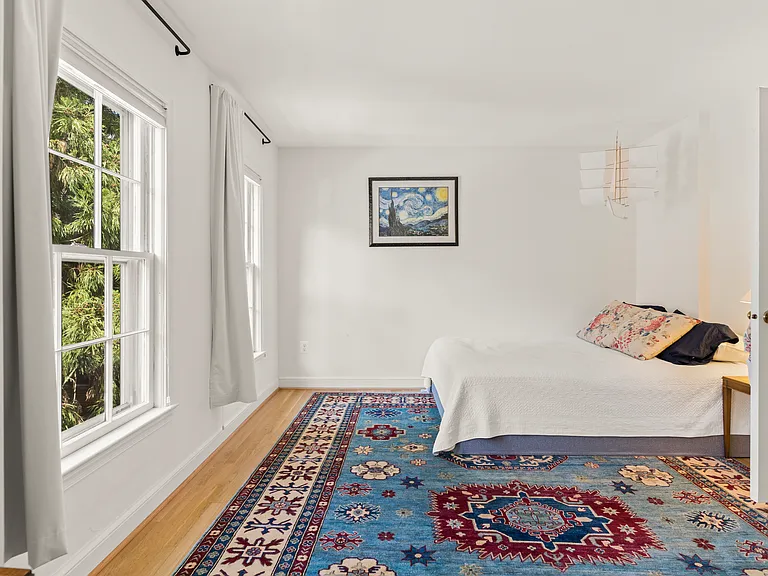 2302 Sanford St — Photo 68