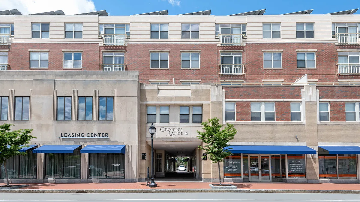 Exterior - Cronin's Landing