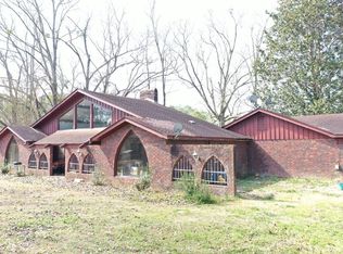1305 Springhill Rd, Laurel, MS 39443