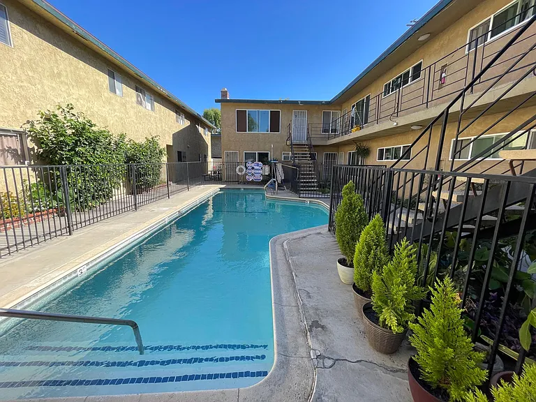 9330 Artesia Blvd #4 — Photo 7