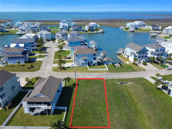 4223 S Sunset Bay Dr, Galveston, TX 77554