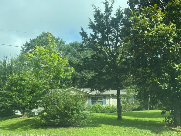 48 6th Ave SW, Ashland, AL 36251
