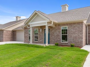 2015 Silver Bay Ct, Mountain Home, AR 72653
